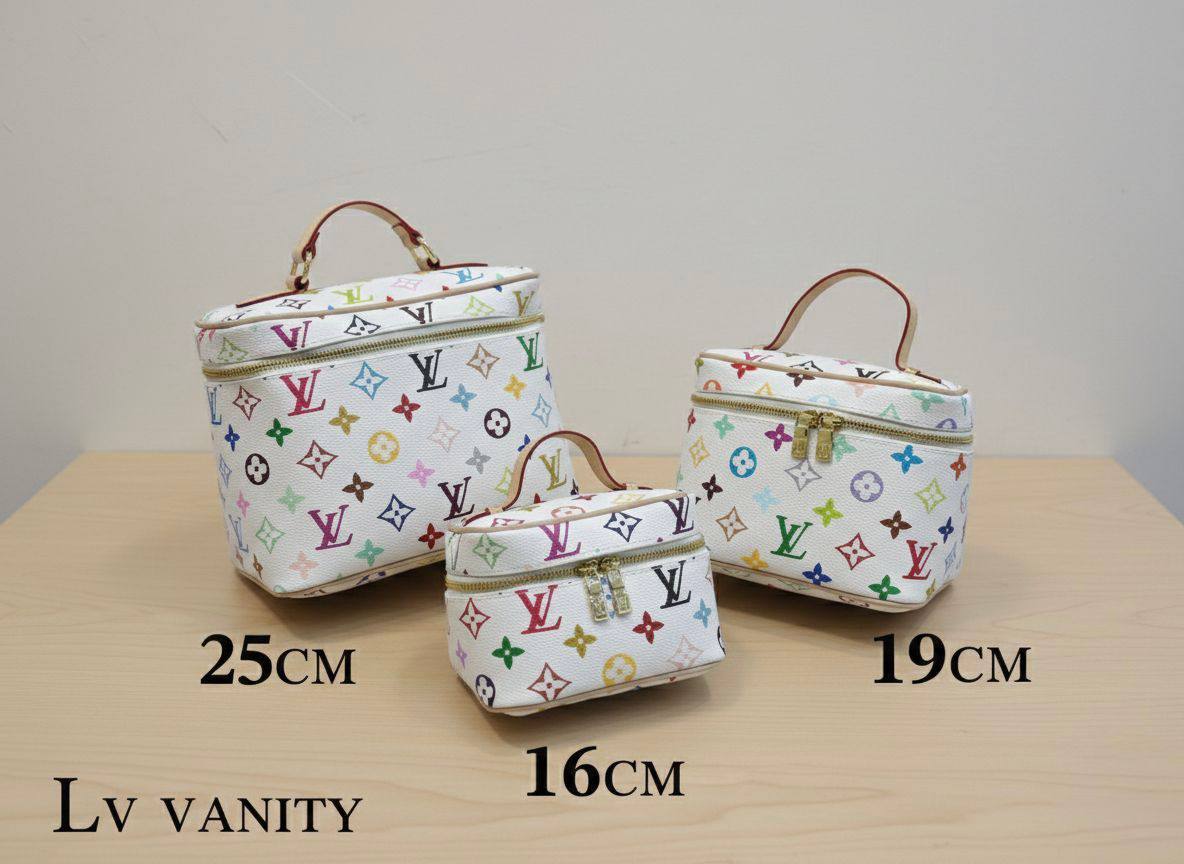 LV
ᴠᴀɴɪᴛʏ ᴛᴏᴘ ʜᴀɴᴅʟᴇ  
ᴄʀᴏssʙᴏᴅʏ ʟᴏɴɢ sᴛʀᴀᴘ
Rᴇᴍᴏᴠᴀʙʟᴇ sᴛʀᴀᴘ
ᴡɪᴛʜʙᴏx
ʟᴇᴀᴛʜᴇʀ
sɪᴢᴇ ᴄʜᴇᴄᴋ!!!!
      25ᴄᴍ:100 dhs✅
      19ᴄᴍ:95 dhs✅
      16ᴄᴍ:90 dhs✅ 

Zain56
♥️♥️♥️