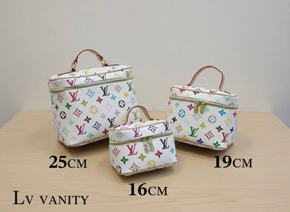 LV
ᴠᴀɴɪᴛʏ ᴛᴏᴘ ʜᴀɴᴅʟᴇ  
ᴄʀᴏssʙᴏᴅʏ ʟᴏɴɢ sᴛʀᴀᴘ
Rᴇᴍᴏᴠᴀʙʟᴇ sᴛʀᴀᴘ
ᴡɪᴛʜʙᴏx
ʟᴇᴀᴛʜᴇʀ
sɪᴢᴇ ᴄʜᴇᴄᴋ!!!!
      25ᴄᴍ:100 dhs✅
      19ᴄᴍ:95 dhs✅
      16ᴄᴍ:90 dhs✅ 

Zain56
♥️♥️♥️