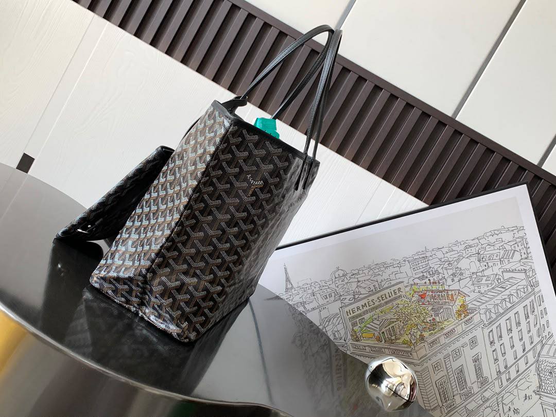 Goyard
Saint Louis 

bag Size 
34 cm

For Price 👇 WhatsApp✅
0568585901 
0507557372
0552275751 Owner Zain 👌

Zain274
♥️♥️♥️