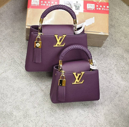 LV
high quality 
Size 21cm 260 dhs✅
Size 27cm 270 dhs✅

Zain175
♥️♥️♥️