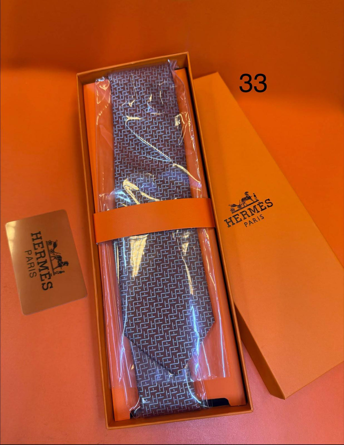 Hermes
Gucci
LV
Dior

Withbox

75 dhs🇦🇪🇦🇪

Zain93
♥️♥️♥️