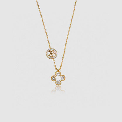 Carolina ❤️‍🔥*
Necklace ✨
Master quality 💯
With normal boxes 🗃️ 
50 dhs✅

Zain216
♥️♥️♥️