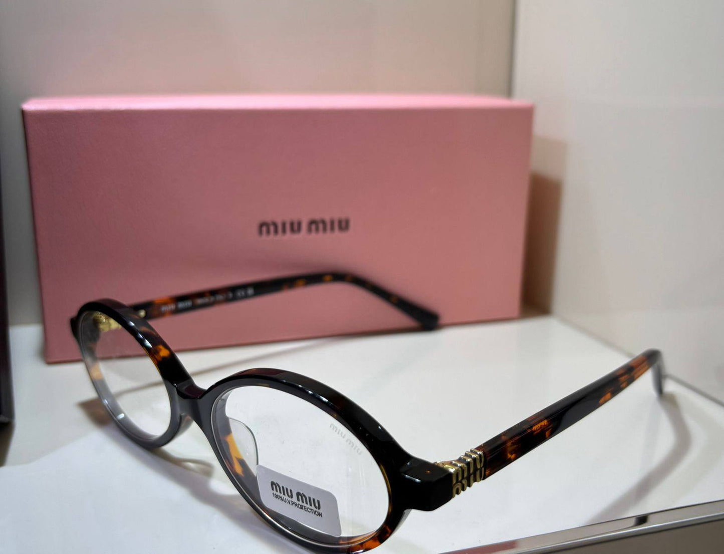 Miu Miu
MASTER QUALITY…....😍
150 dhs🪙🌨️
NEW COLLECTION ARRIVED 🌹🌹

Zain108
♥️♥️♥️
