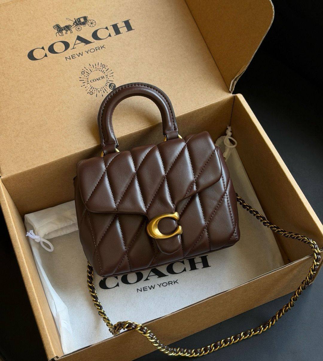 COACH 
HIGH QUALITY 
WITH BOX 
110 dhs✅

Zain39
♥️♥️♥️