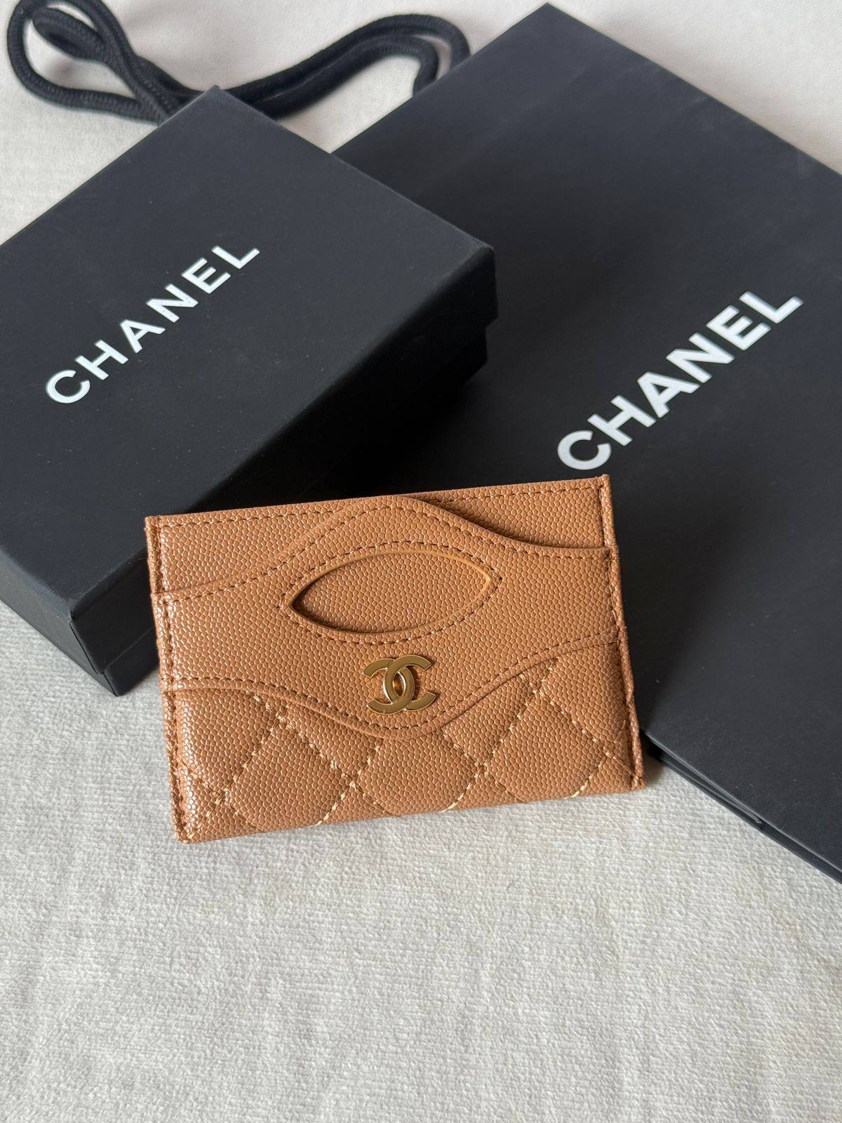 Chanel

Super master

190 dhs🇦🇪🇦🇪

Zain275
♥️♥️♥️