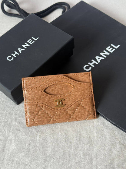 Chanel

Super master

190 dhs🇦🇪🇦🇪

Zain275
♥️♥️♥️