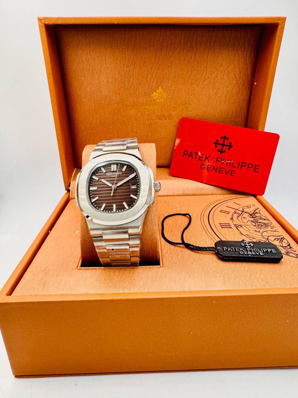 PATEK PHILIPPE MEN
*Master Quality*🔥
*Automatic*
280 dhs💓

Zain08
♥️♥️♥️