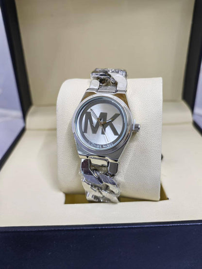 Mk small Face Ladies 
55 dhs🇦🇪🇦🇪

Zain08
♥️♥️♥️