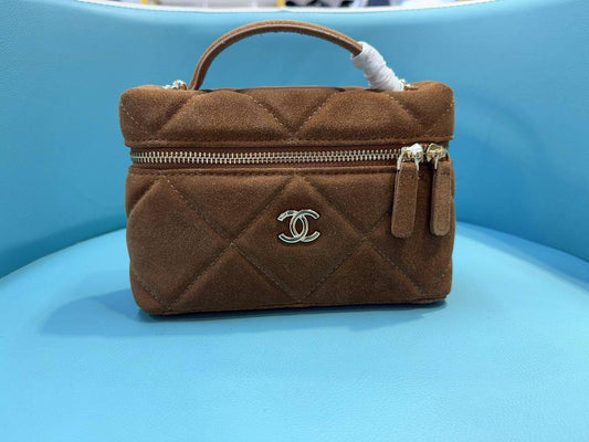 Chanel Master
280 dhs🪙💕
#19cm…❤️❤️💁‍♂️

Zain228
♥️♥️♥️