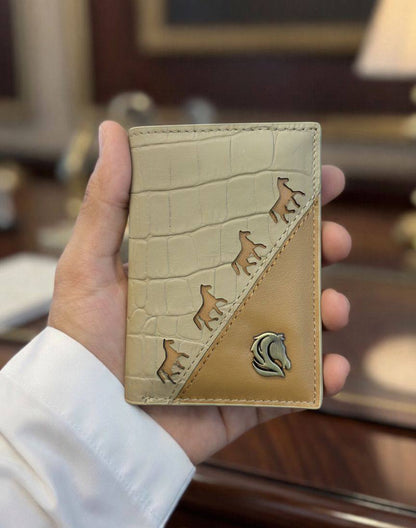 Louis Hilano 
wallet for men good quality 
90 dhs💓

Zain59
♥️♥️♥️