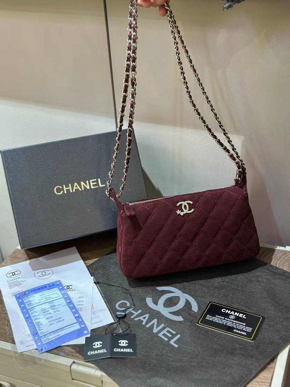 Chanel
95 dhs🪙🌨️

Withbox
🎁🎁🎁

Zain143
♥️♥️♥️