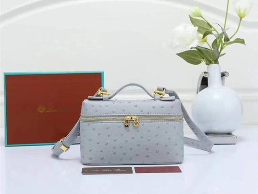 Loro Piana
high quality
100 dhs✅

Zain136
♥️♥️♥️