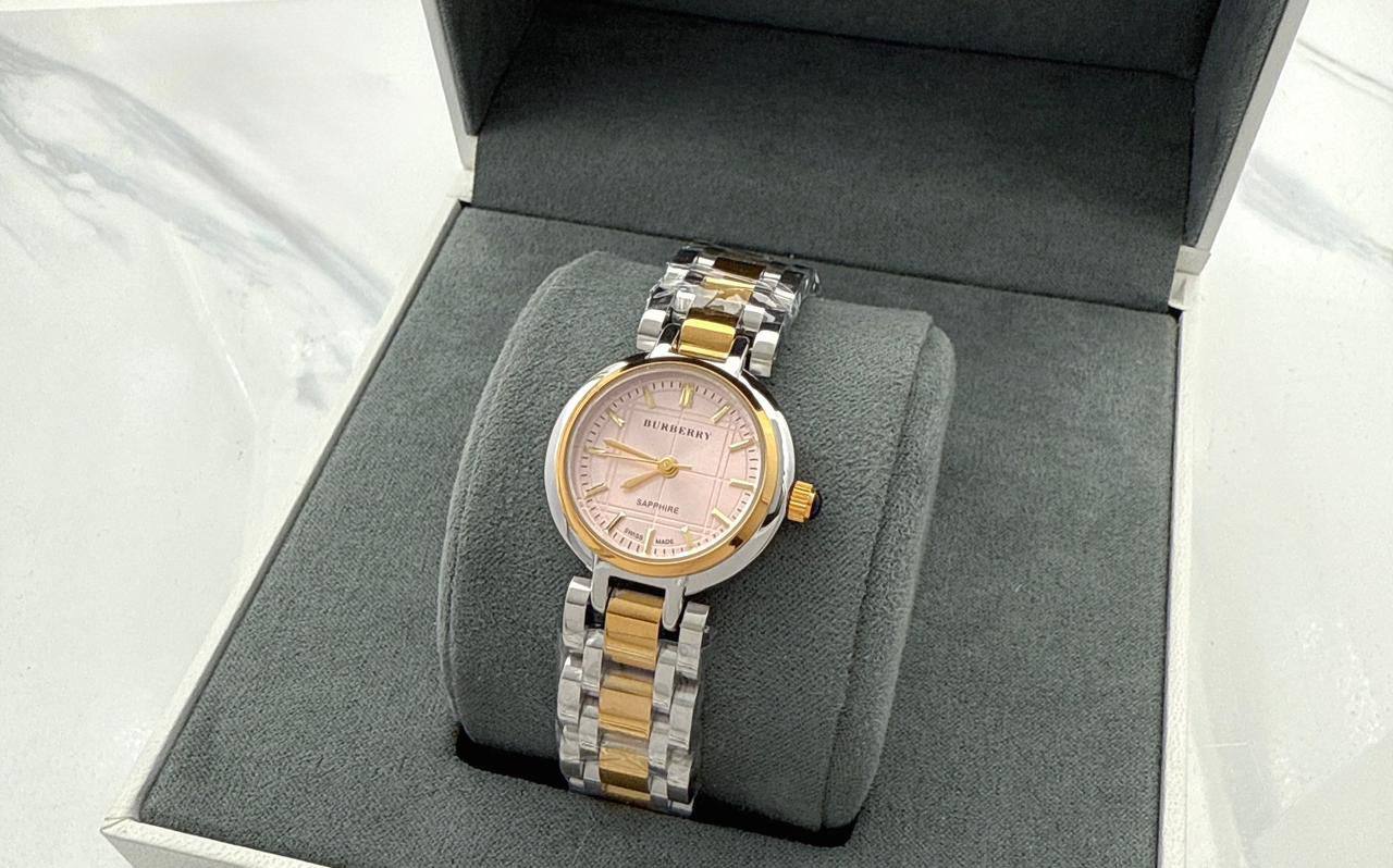 Burberry Ladies
60 dhs❣️

Zain45
♥️♥️♥️