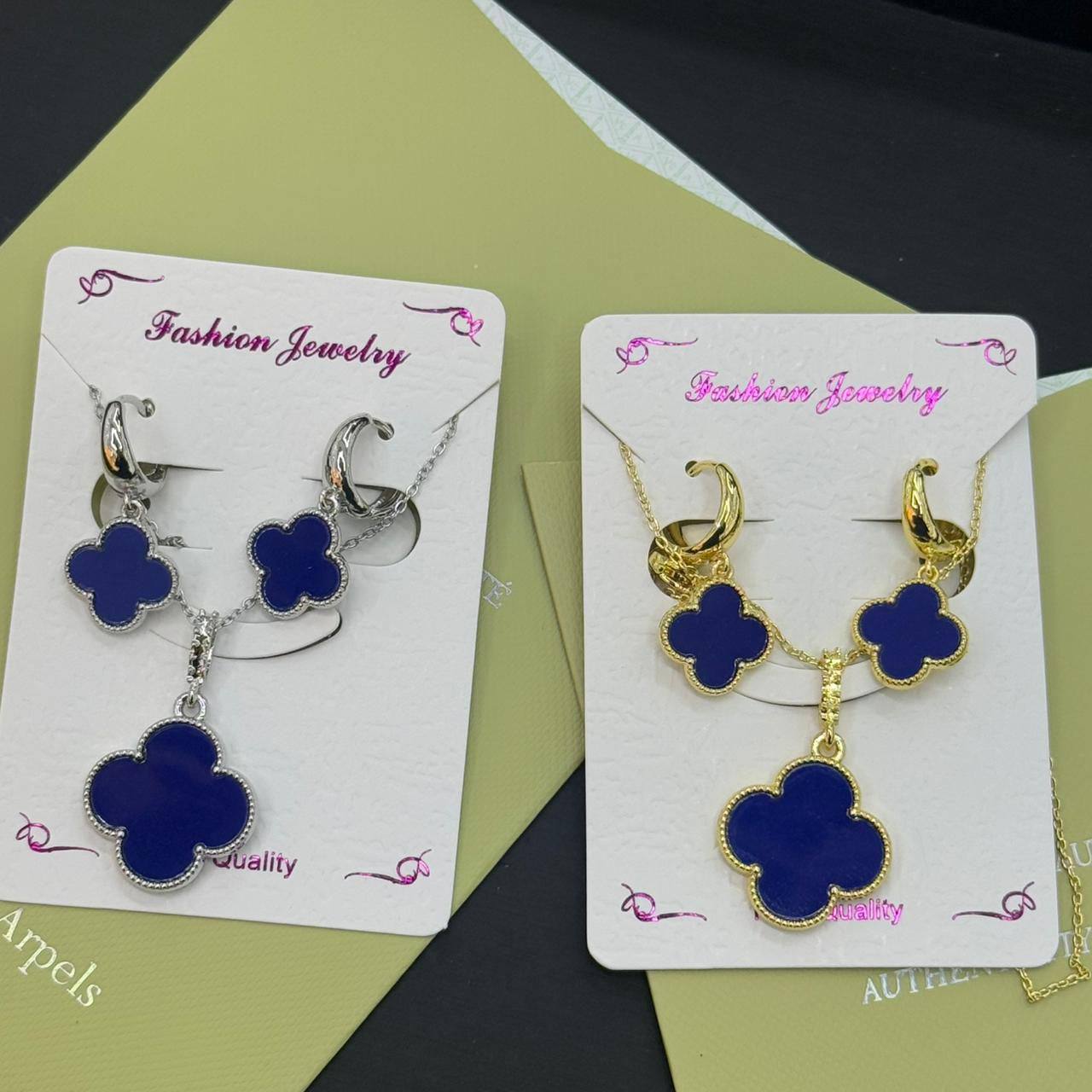 VCA
set
Fashion Quality 

30 dhs🪙💕
normal box
🎁🎁🎁

Zain48
♥️♥️♥️