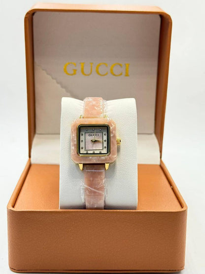 Gucci Ladies
*Offer price 
55 dhs🪙💕

Zain08
♥️♥️♥️