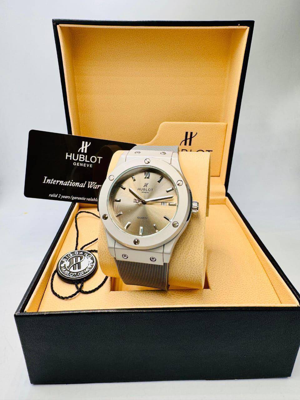 Hublot Men 
55 dhs✅

Zain08
♥️♥️♥️
