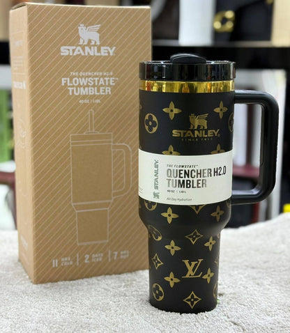 STANLEY 

70 dhs🪙🌨️

WITH BOX 
🎁🎁🎁

Zain28
♥️♥️♥️