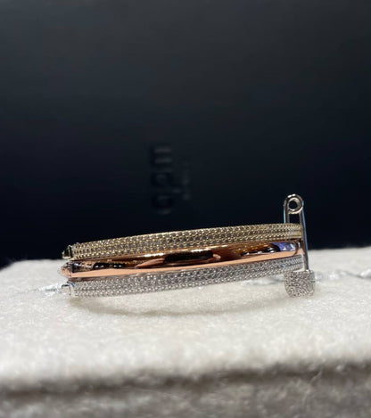 Apm ❤️‍🔥*
Bangle 💥
Super master quality 💯
With normal boxes 🗃️ 
100 dhs✅
With master box 📦 
120 dhs✅

Zain216
♥️♥️♥️
