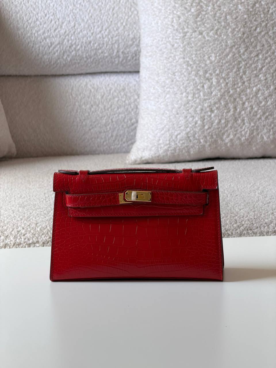 Hermes

 pochette 21cm💥Master quality ✅

with box📦
🎁🎁🎁

340 dhs✅

Zain52
♥️♥️♥️