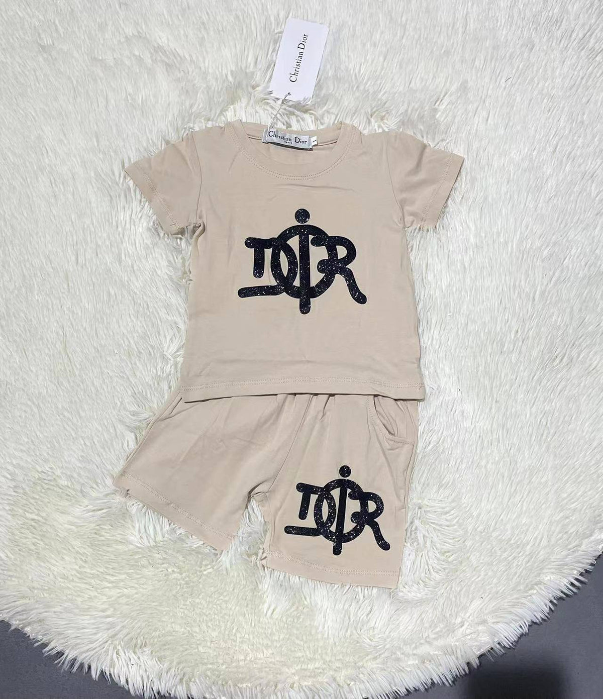 New coming


3-6m，6-12m，12-18m，2-3y，3-4y，4-5y，5-6y，7-8y，9-10y，11-12y。


80 dhs

Zain151
♥️♥️♥️