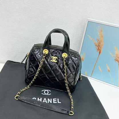 CHANEL 

GOOD QUALITY  

SPECIAL OFFER 

85 DHS🇦🇪🇦🇪🇦🇪

SIZE: 23cm

Zain295
♥️♥️♥️