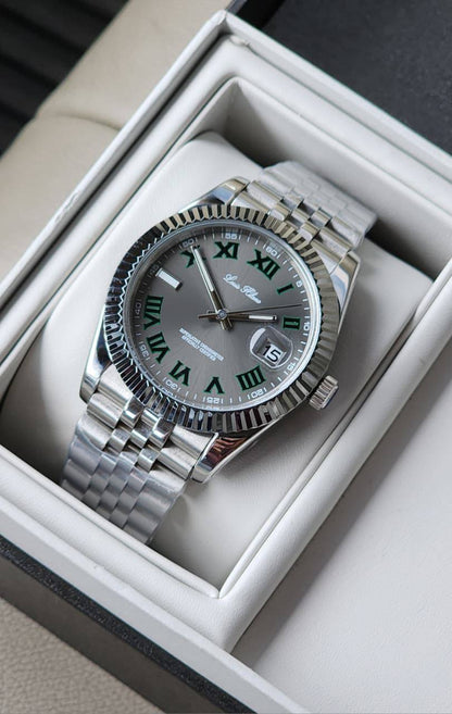 Louis Hilano 
watch for men good quality 
260 dhs💓

Zain59
♥️♥️♥️