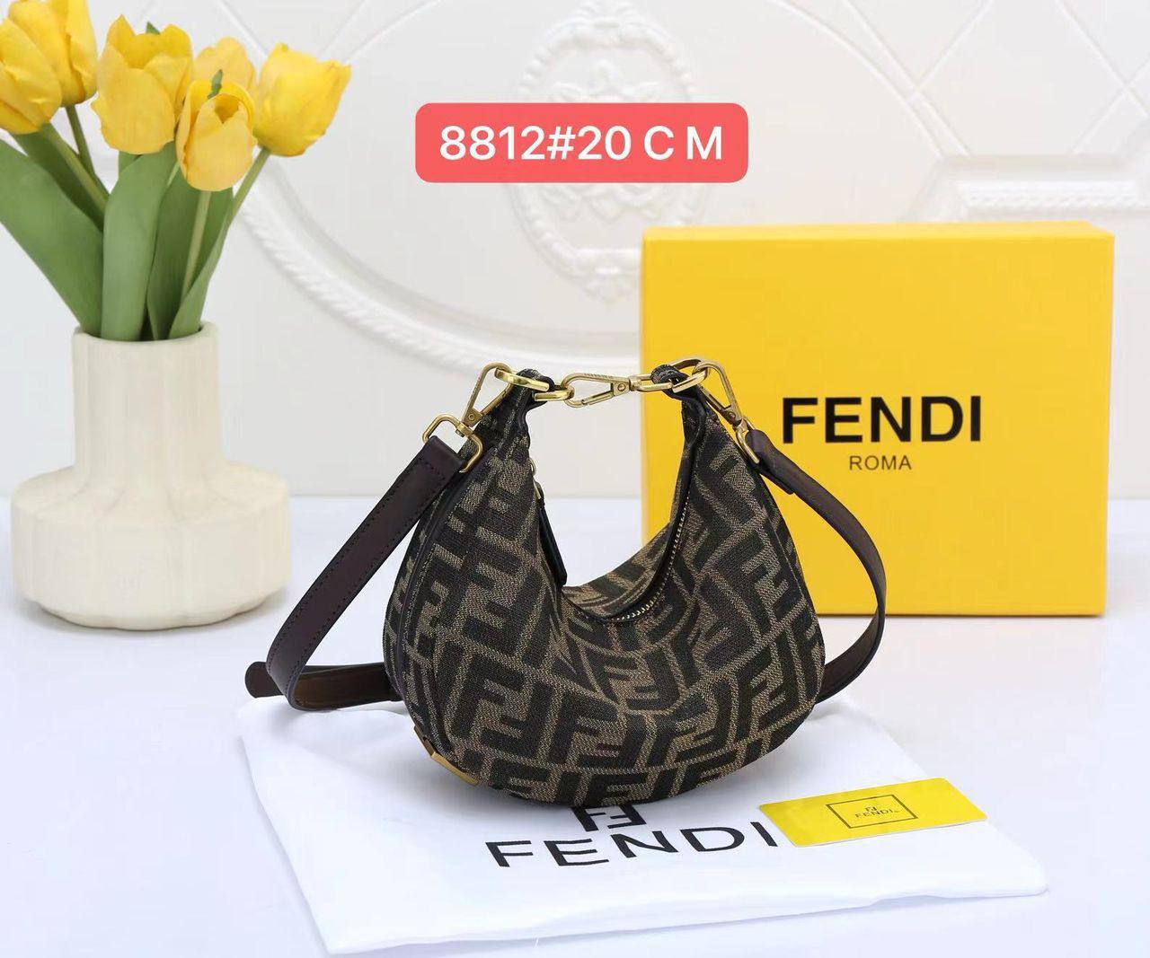 Fendi
100 dhs✅
size：20cm
Good-quality 

with box
🎁🎁🎁

Zain35
❤️❤️❤️