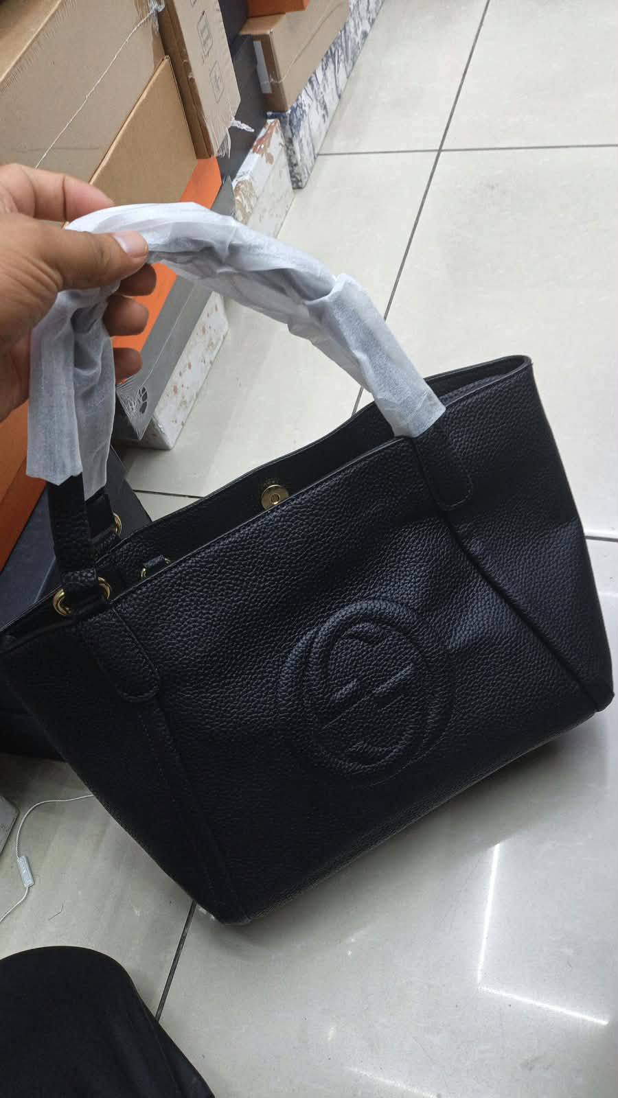 AVAILABLE 
LV
Prada
Ysl 
Coach
Gucci

70 dhs🇦🇪🇦🇪

Zain169
♥️♥️♥️