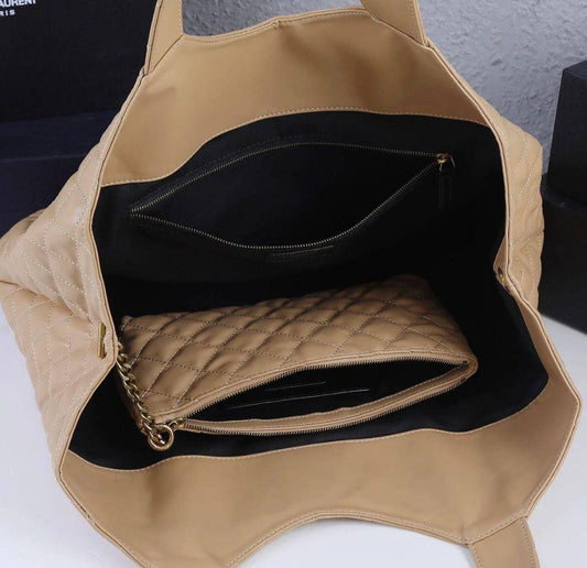 YSL 

NEW CAME 

HIGH QUALITY

125 dhs🪙🌨️

Zain39
♥️♥️♥️