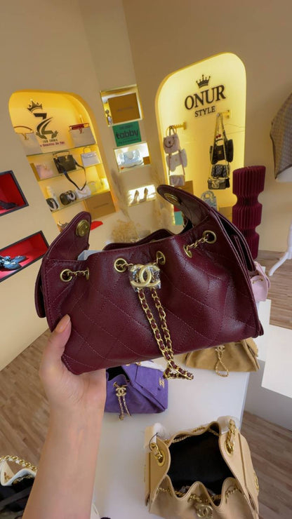 Chanel 
Master❣️❣️
 22Cm With Box
320 dhs🇦🇪🇦🇪

Zain131
♥️♥️♥️

Zc
