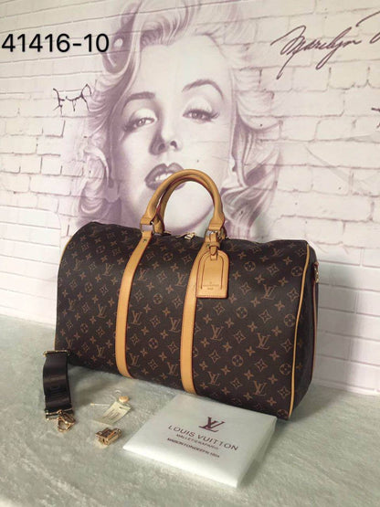 LV 
Travel Bags
140 dhs✅ Glossy
130 dhs✅ Normal

Zain137
♥️♥️♥️
