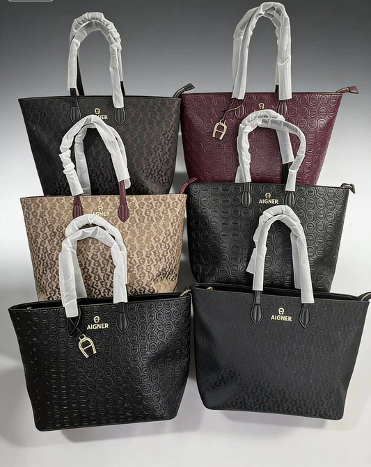 Aigner
100 dhs🗽
size：50cm
Good quality

Zain35
♥️♥️♥️