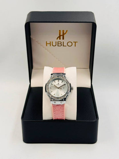 Hublot Ladies
*New arrival*🔥
80 dhs✅

Zain08
♥️♥️♥️