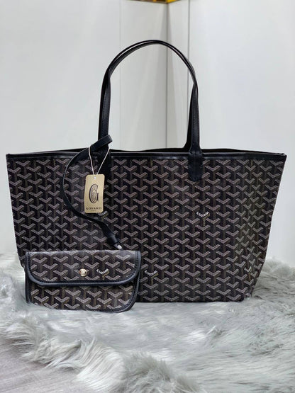 Goyard
38cm  
80 dhs✅

Zain244
♥️♥️♥️