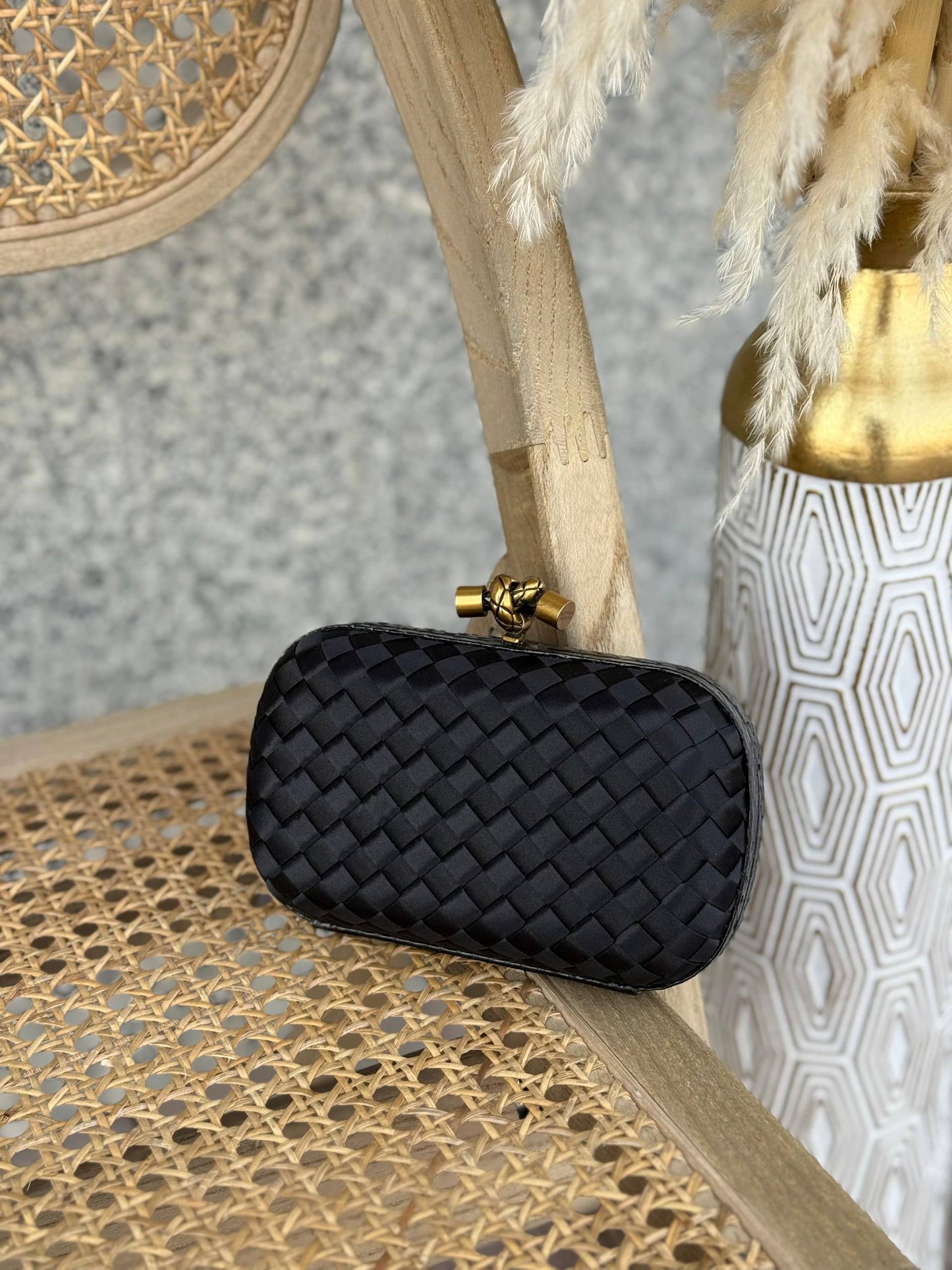 BOTTEGA VENETA

16cm
320 dhs🗽
Super Master Quality✨✨✨
With box🎁

Zain167
♥️♥️♥️