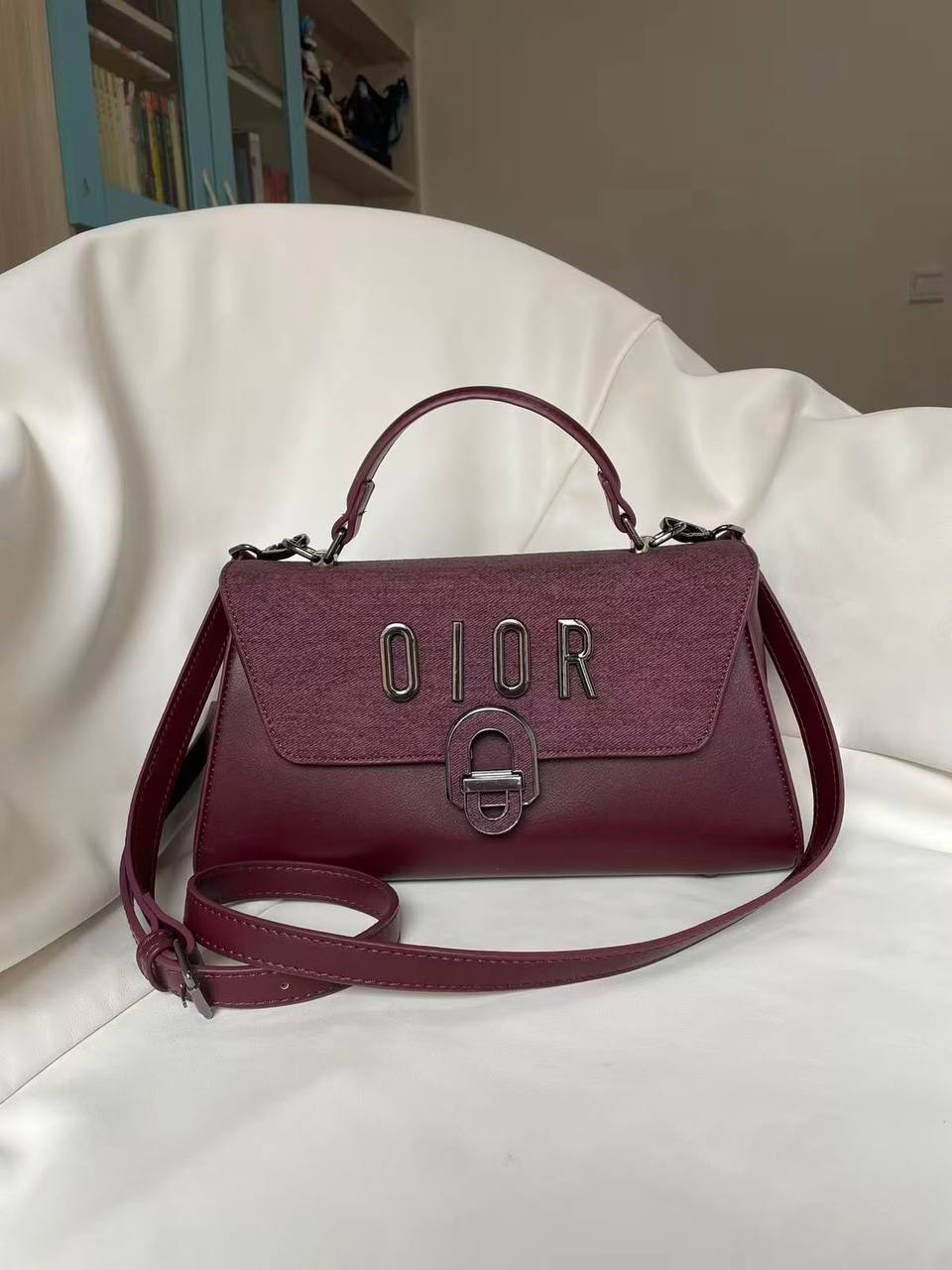 Dior
120 dhs💓
good quality

Zain175
♥️♥️♥️
