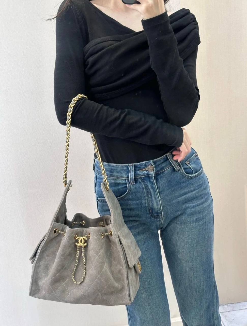 CHANEL 
HIGH QUALITY 
120 dhs✅
SIZE : 28cm

Zain39
♥️♥️♥️