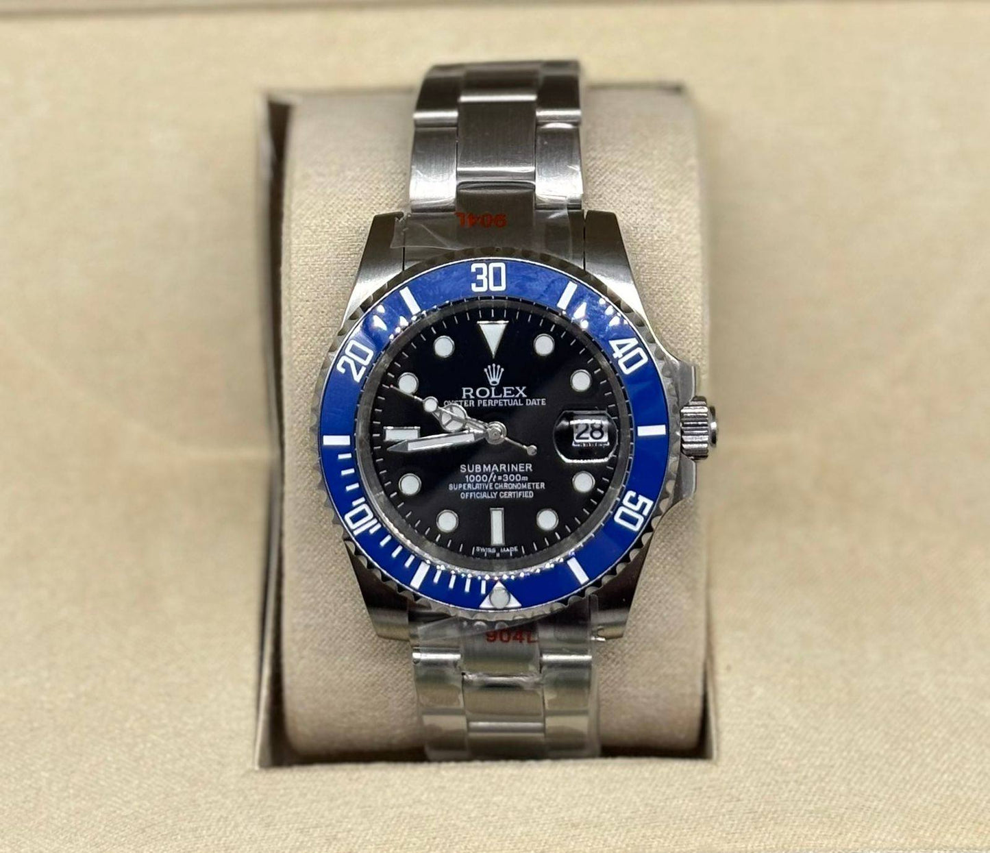 Rolex
male moneyautomatic----🌹🌹🌹

270 dhs❣️
____BOX ______🎁🎁🎁

Zain108
♥️♥️♥️