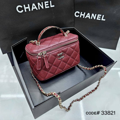 CHANEL ᴠᴀɴɪᴛʏ ᴅʀᴇssᴇʀ
ʜᴀs ᴍɪʀʀᴏʀ ɪɴsɪᴅᴇ
ᴄᴀᴠɪᴀʀ ʟᴇᴀᴛʜᴇʀ ᴍᴀᴛᴇʀɪᴀʟ
ɢᴏʟᴅ ʜᴀʀᴅᴡᴀʀᴇ
sɪᴢᴇ : 17.5 cm
ᴡɪᴛʜ BOX
🎁🎁🎁

90 dhs💓
⛔️

Zain31
♥️♥️♥️
