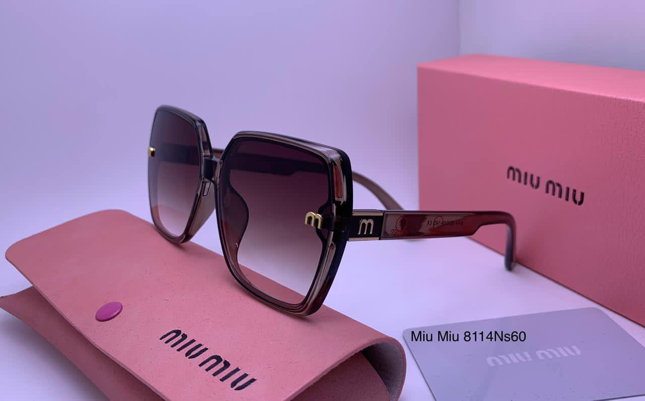 Miu Miu
70 dhs🪙🌨️

Zain126
♥️♥️♥️