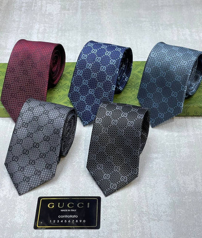 GUCCI
TIE
*Master quality*
*New collection*
180 dhs🪙🌨️

Zain179
♥️♥️♥️