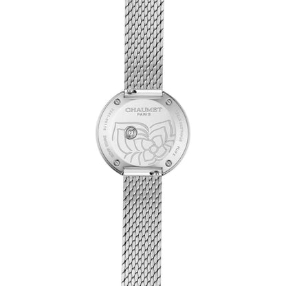 Chaumet master quality watch for ladies 

940 dhs💓 

with box and paper bag
🎁🎁🎁

Zain59
♥️♥️♥️