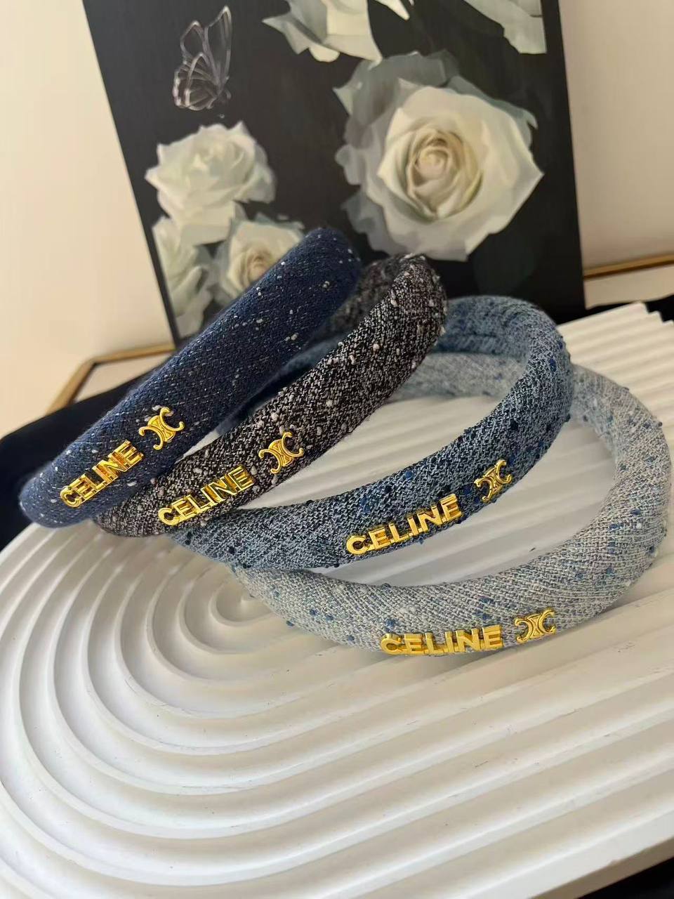 Headband ❤️‍🔥*
good quality 💯
20 dhs🪙🌨️

With boxes 🗃️ 
35 dhs🪙🌨️

Zain216
♥️♥️♥️