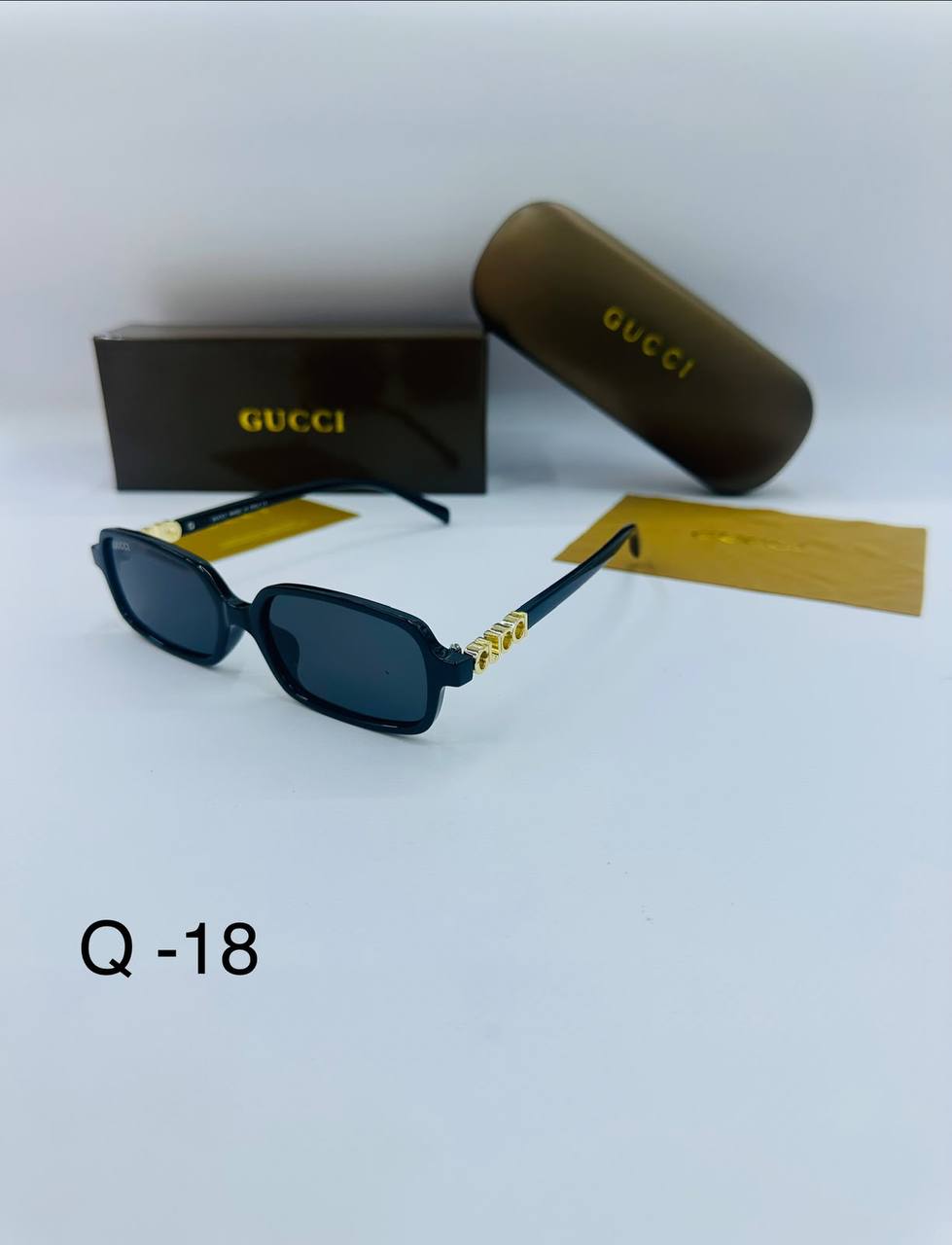 Sunglasses 🕶️*
New stock 💥
good quality 💯
Copy one 1️⃣ 
With master box 🗃️ 
50 dhs💛

Zain216
♥️♥️♥️