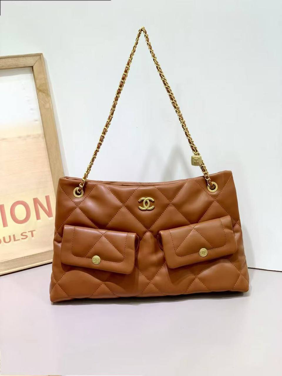 Chanel
Good Quality
120 dhs🇦🇪

Zain161
♥️♥️♥️