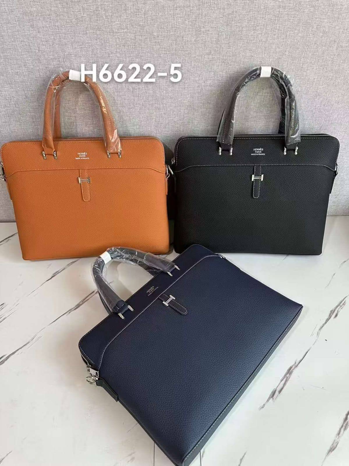 Laptop Bags
110 dhs❤️

Zain200
♥️♥️♥️