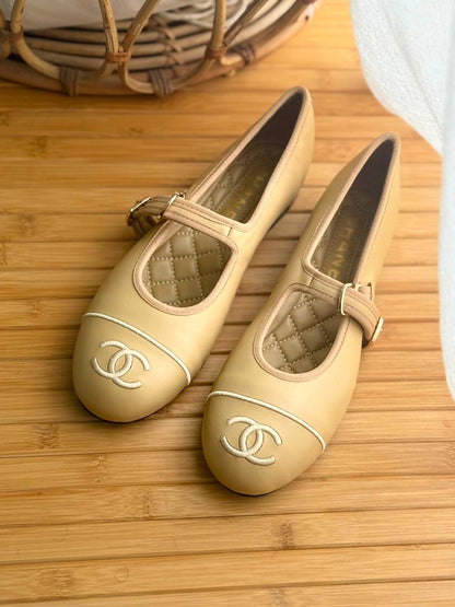 Chanel
Super Master
𝗦𝗶𝘇𝗲 𝟯𝟲 𝘁𝗼𝗼 𝟰𝟭 
450 dhs🇦🇪🇦🇪

Zain303
♥️♥️♥️