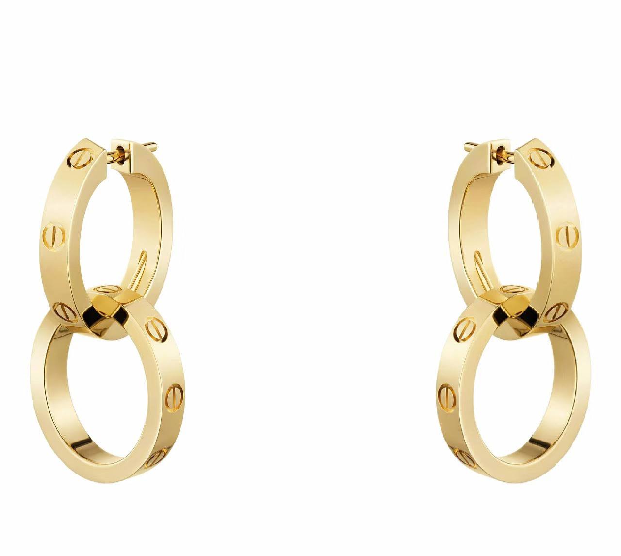 Cartier 
Earring 🦋
Master quality 💯
With normal boxes 🗃️ 
45 dhs🇦🇪🇦🇪

With master box 📦 
85 dhs🇦🇪🇦🇪

Zain21
♥️♥️♥️