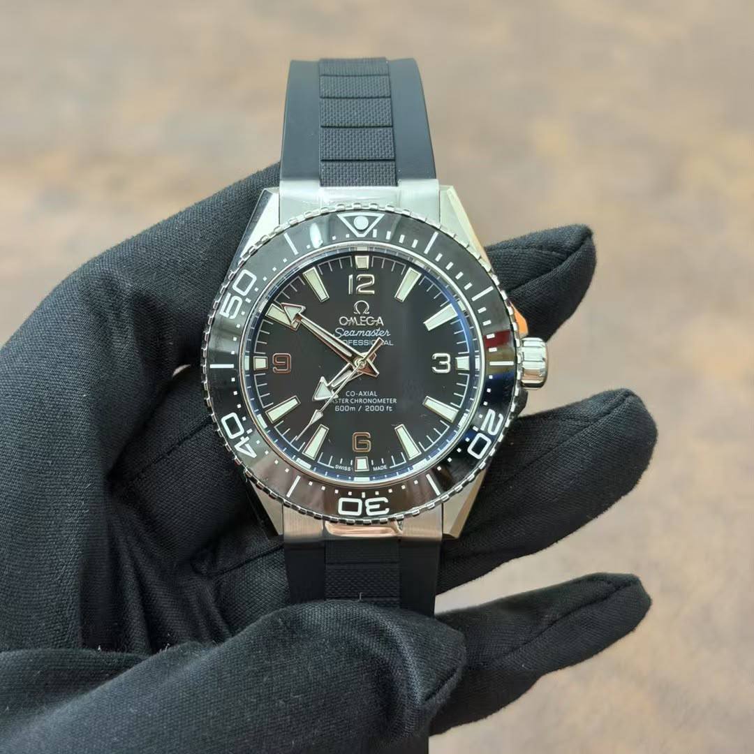 Omega
350 dhs🇦🇪🇦🇪    
Automatic

Zain85
♥️♥️♥️