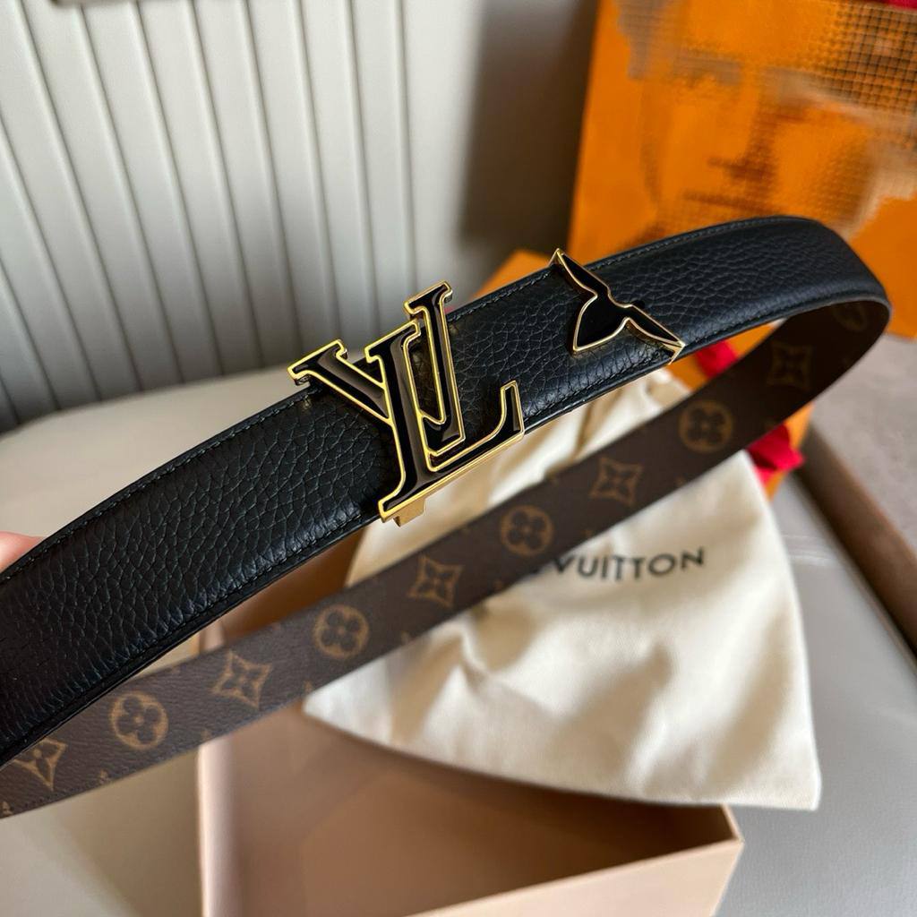 LV Belt
💜*super master*💜
300 dhs✅

Zain160
♥️♥️♥️